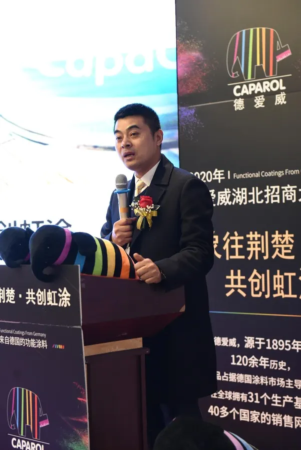 丁小亮.jpg